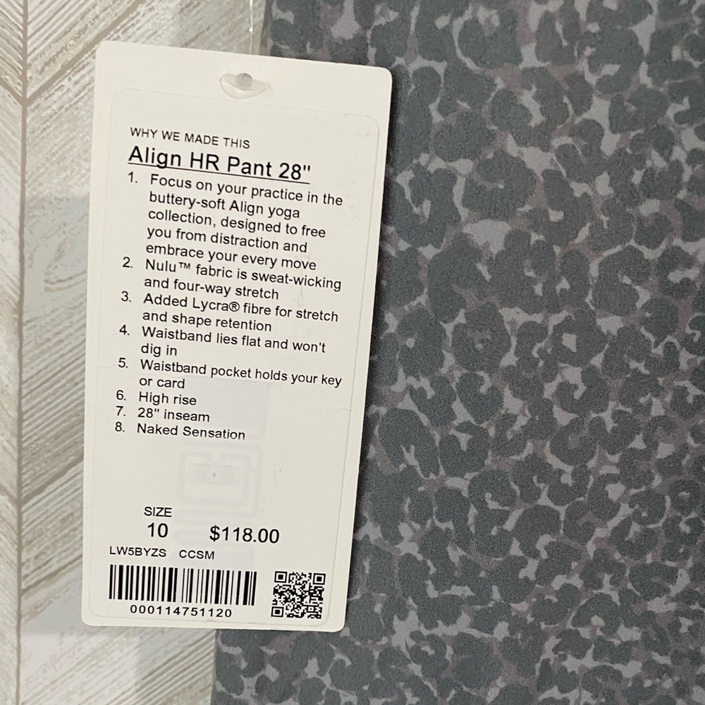 Lululemon Align HR pant 28” - Picture 7 of 8